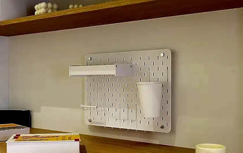 Pegboard 